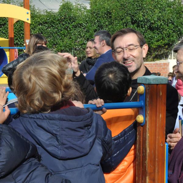 2019-10-30 - Monseñor Cobo visita el colegio La Asunción y la parroquia San Lorenzo