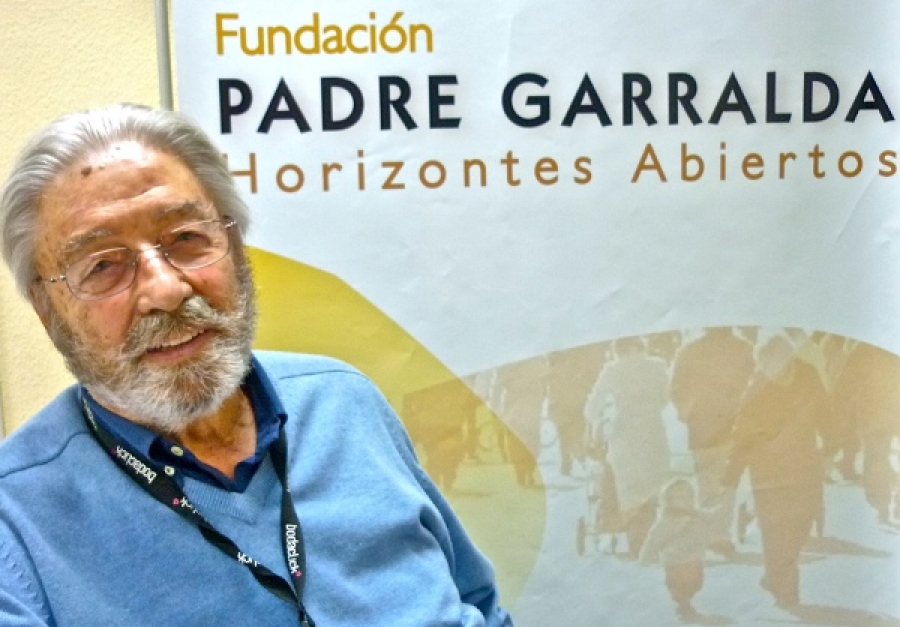 El padre Jaime Garralda recibe el premio Máster de Oro del Real Fórum de Alta Dirección
