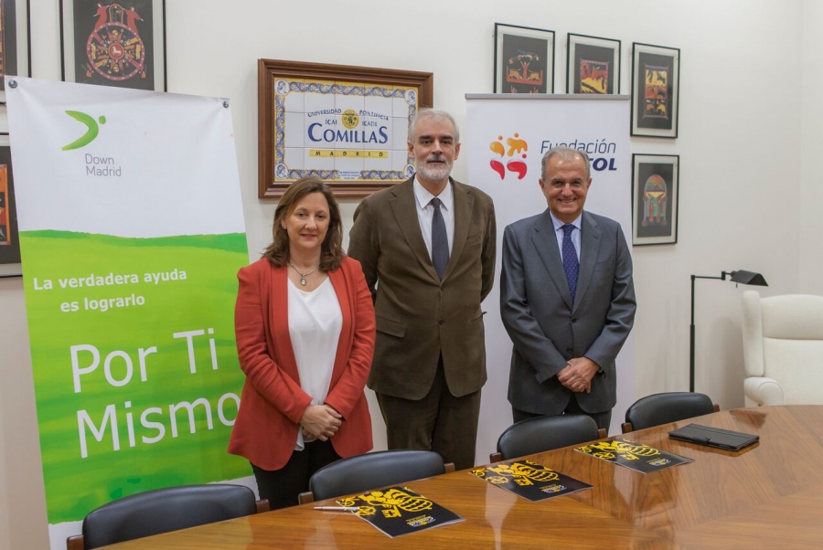 Fundación Repsol y Down Madrid renuevan el convenio de colaboración con la Cátedra Familia y Discapacidad de Comillas ICAI-ICADE