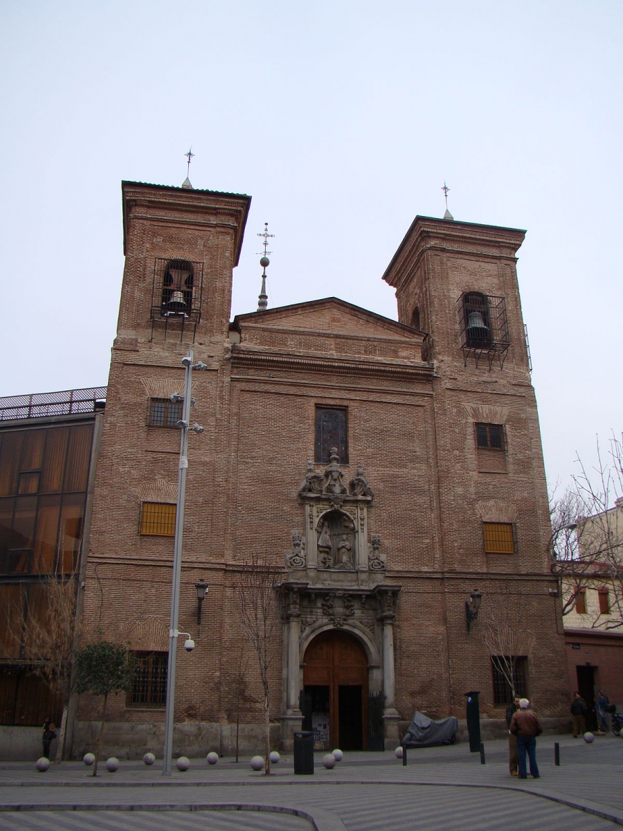 El templo Eucarístico San Martín acoge un encuentro de oración por la vida y la familia