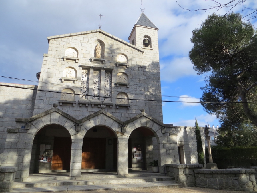 San Ignacio de Loyola de Torrelodones conmemora a la Virgen del Pilar