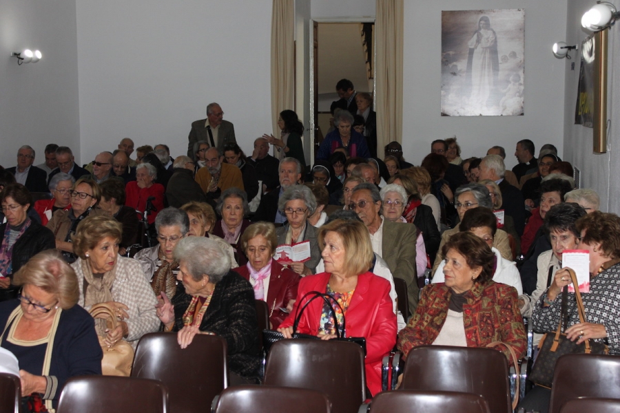 Santa Rosalía acoge el encuentro de voluntarios de Cáritas Vicaría I