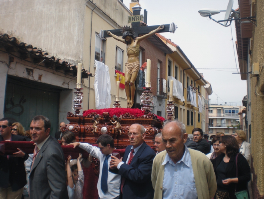 San Miguel de Fuencarral celebra una Misa en honor al Cristo de la Vera Cruz