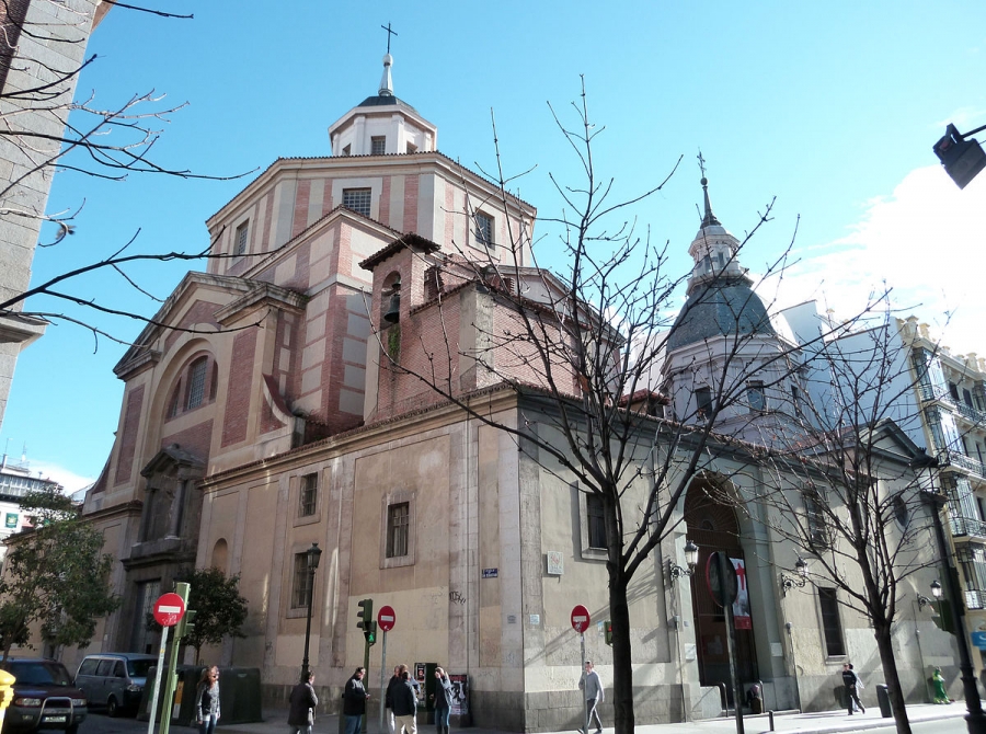 La Real Congregación de los Arquitectos honra a su titular en la parroquia de San Sebastián