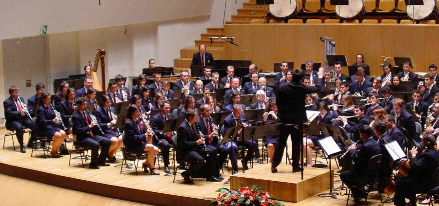 La orquesta La Lira ofrecerá un concierto en la catedral de la Almudena