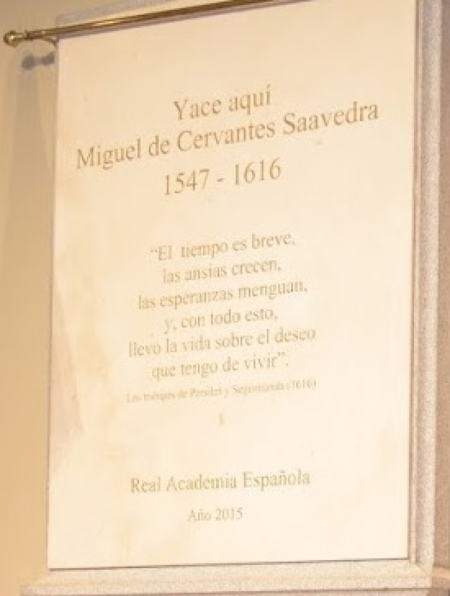 Visitas a la tumba de Cervantes en las Trinitarias
