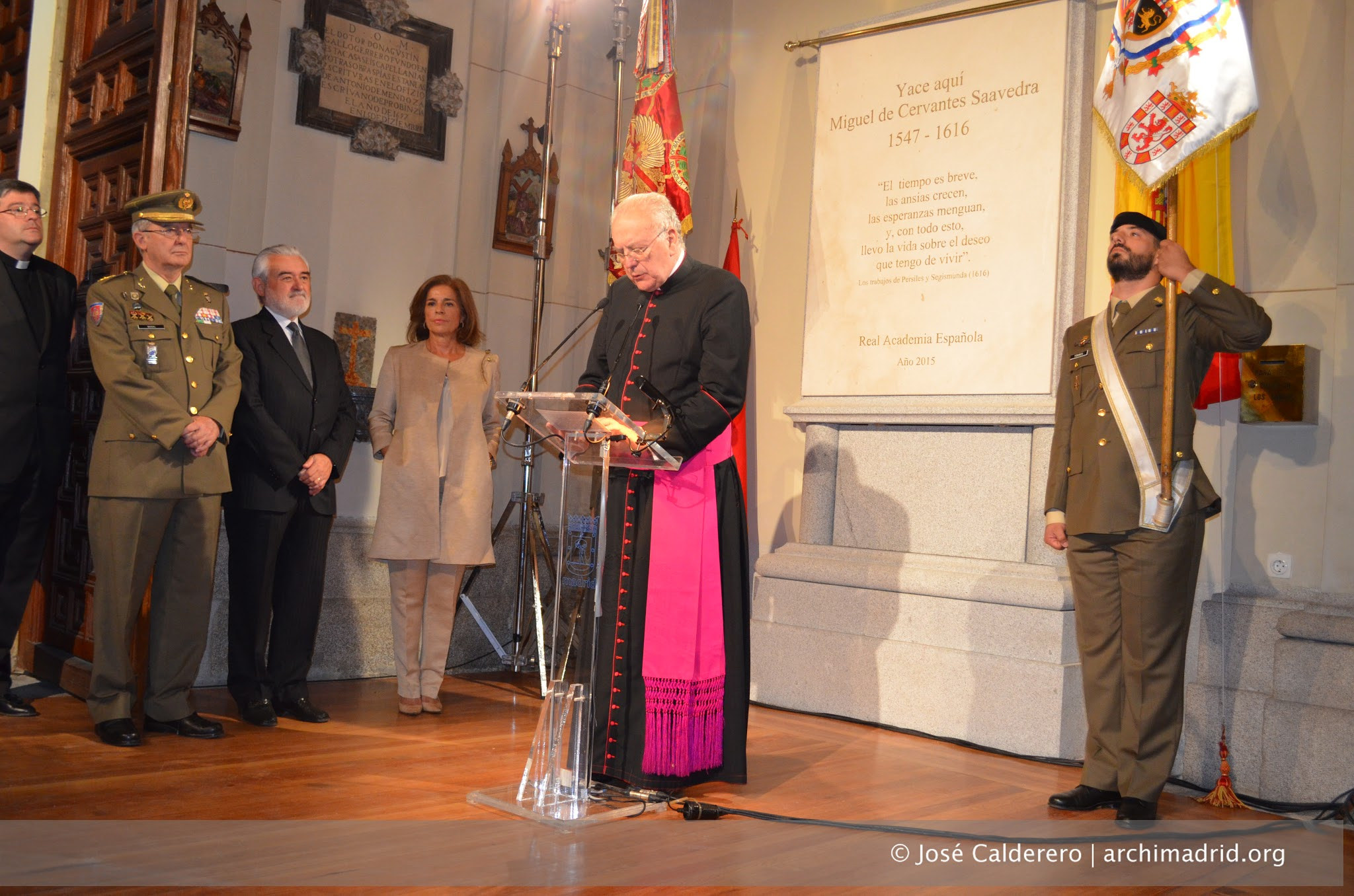 2015-06-05 - Monumento funerario Cervantes