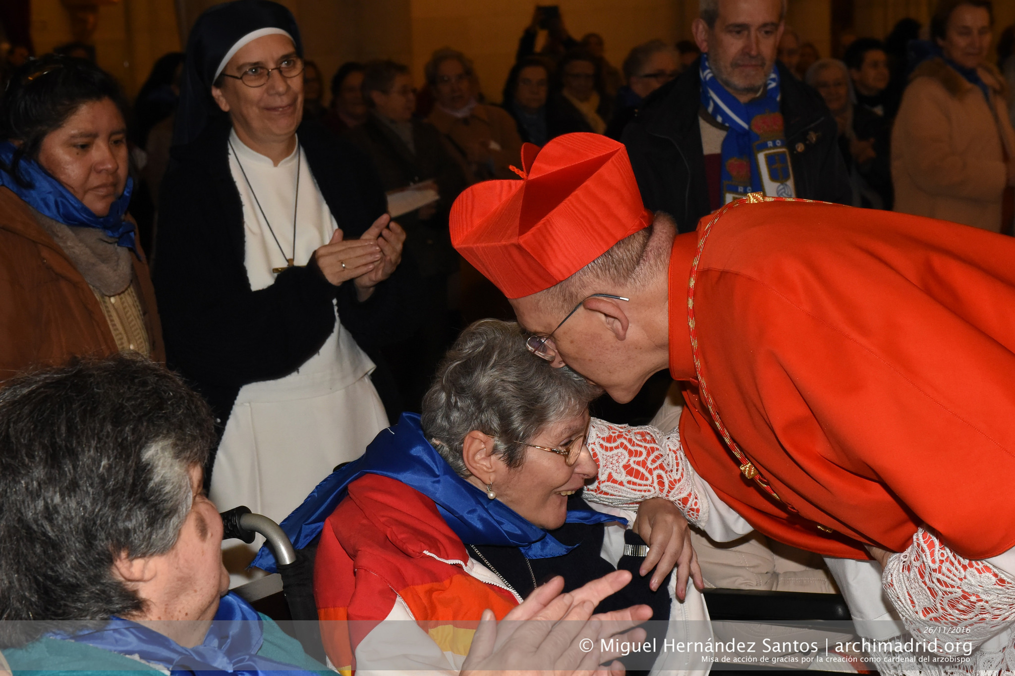 2016-11-26 - Misa de acción de gracias por la creación como cardenal del arzobispo