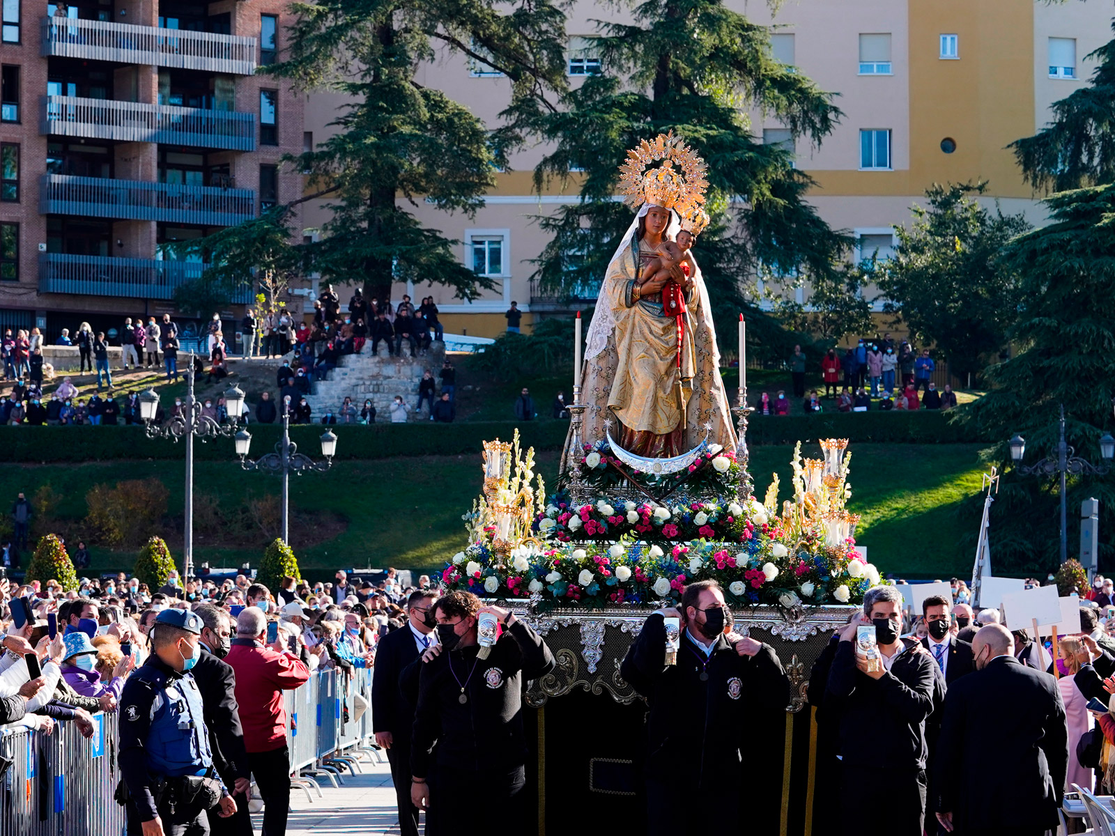 2021-11-09 Fiesta de Santa María la Real de la Almudena