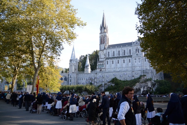 Lourdes peregrinación