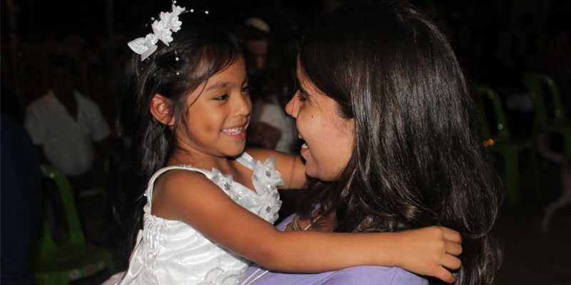 Mision peru nina 8x4