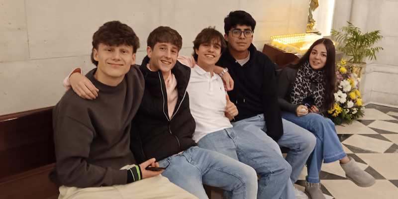 Vigilia Almudena 24 angel