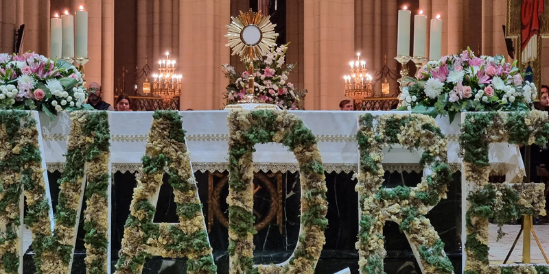 Vigilia almudena previa madre1