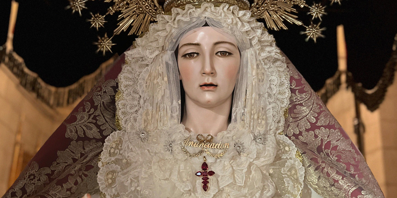 Virgen borriquita vestidor frente