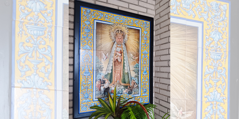 Nuestra Senora de Madrid mosaico