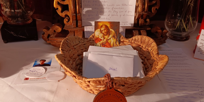 Oracion de las madres cesta