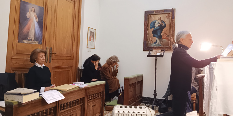 Oraciones de las madres Mavi