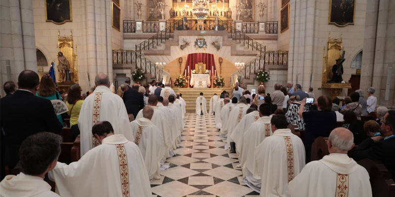 Corpus misa adoracion