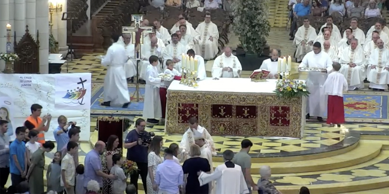 Jubileo Familias ofrendas