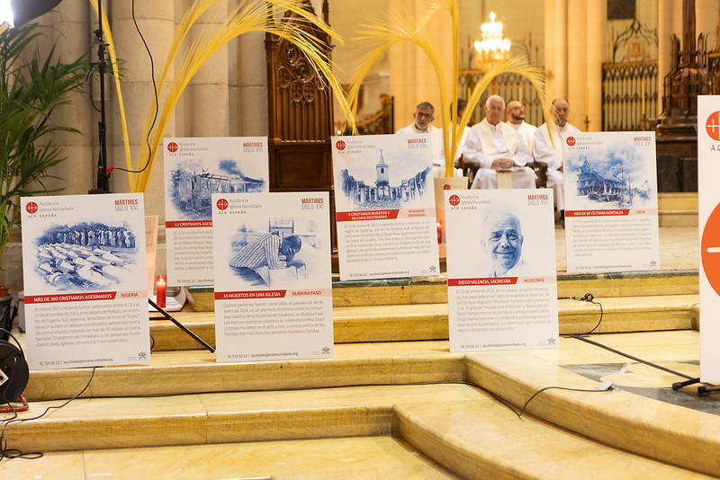 53589497970 ca715292e0 c