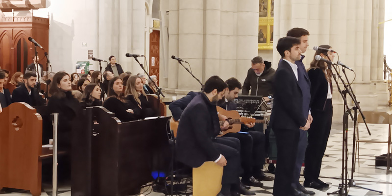 Noche testigos hakuna