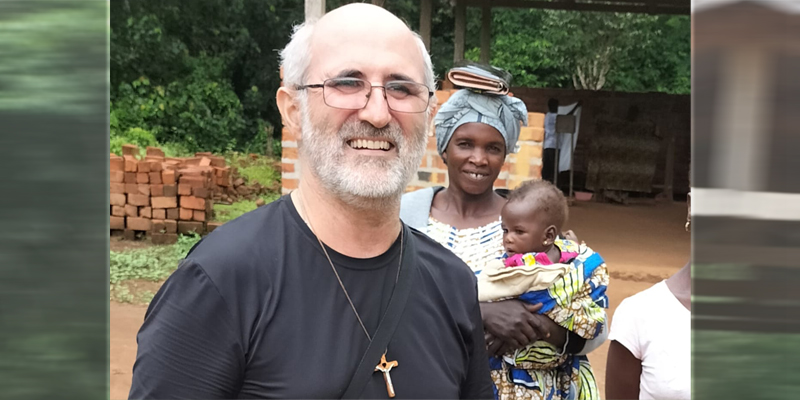 Misionero comboniano primer plano