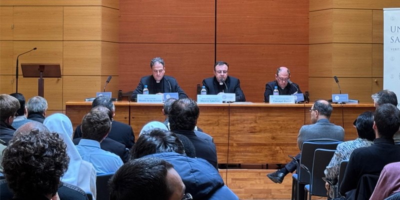 San Damaso papa centrado