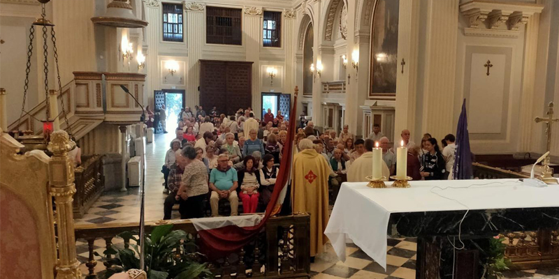 San Pantaleon peregrinacion comunion