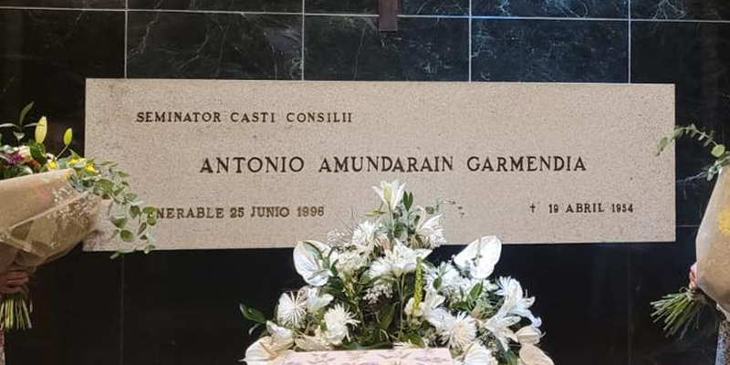 Alianza Jesus Maria tumba