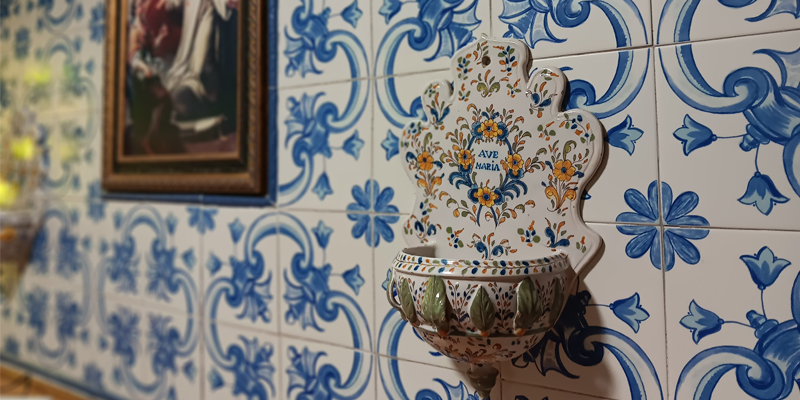 Comedor ave maria azulejos