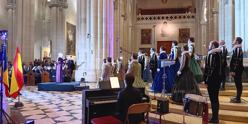 Coro rumania espaldas