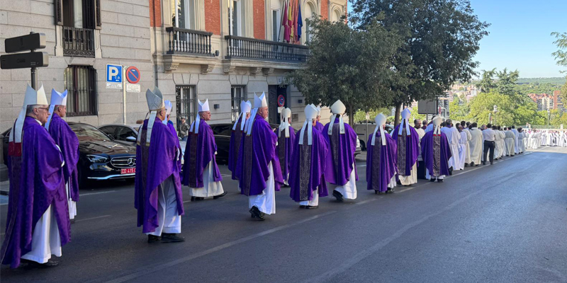 Pepe funeral 2 comitiva