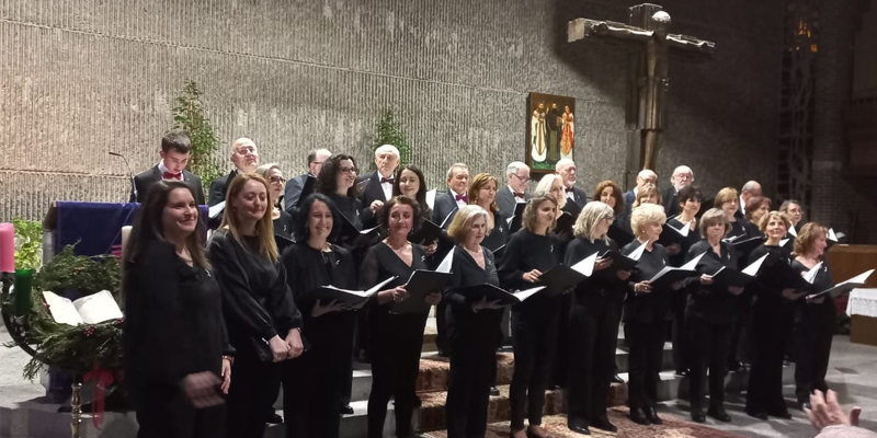 Reina del cielo coral