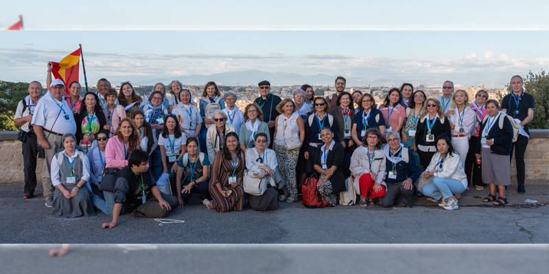 Jubileo catequistas grupo bandera