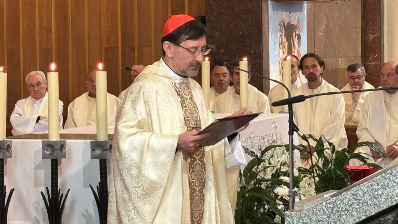 Cardenal Cobo en la Basílica María Auxiliadora.jpg