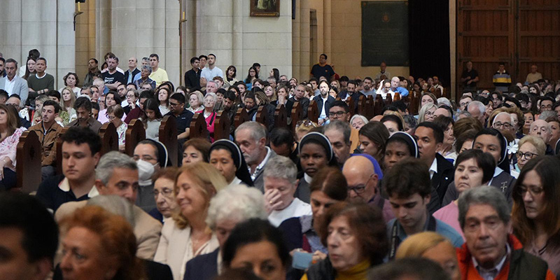 Domingo Resurreccion gente