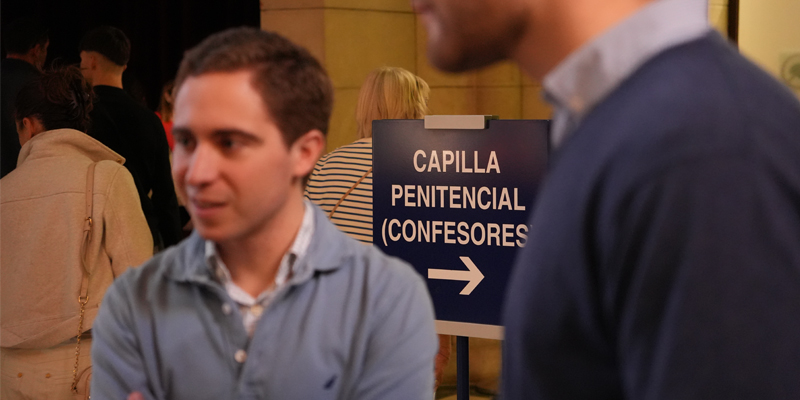 Dia seminario confesionario