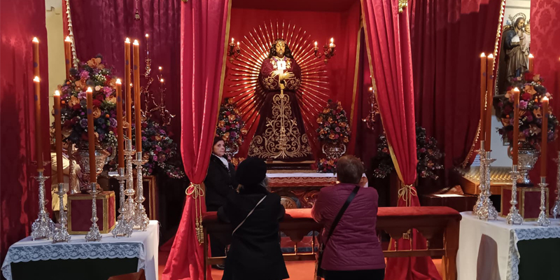 Medinaceli pobre rezando