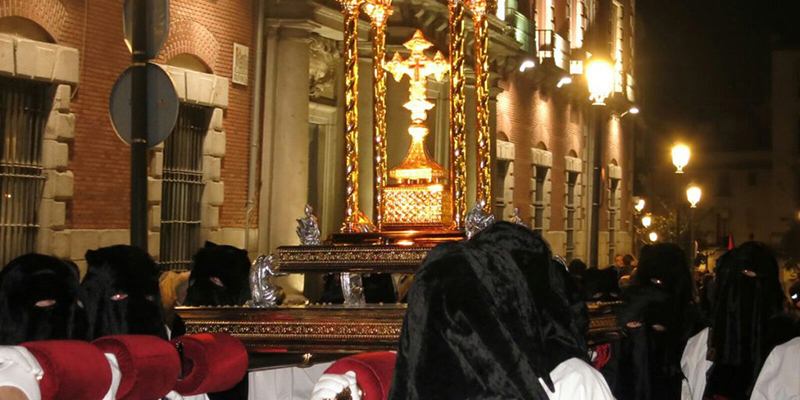 Recorrido santo entierro lignum crucis