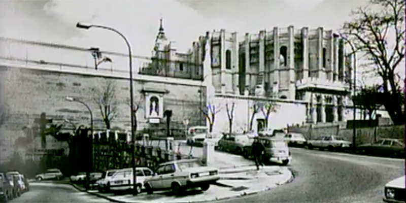 Visita papa catedral construccion