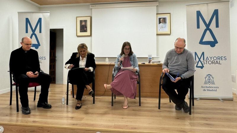 Mesa Redonda Pastoral Mayores