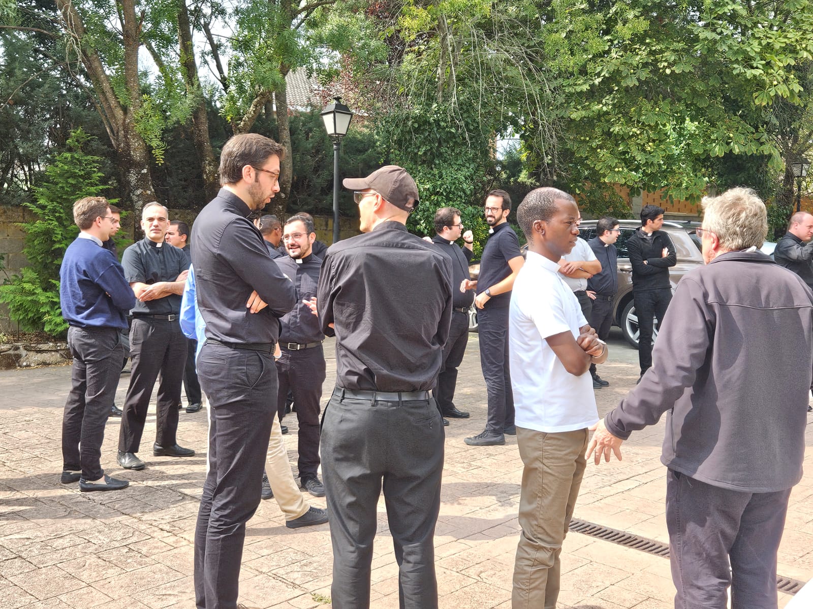 PHOTO 2024 09 19 16 13 27