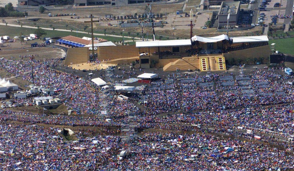 PapaCerraraJubileoJovenesTorVergata