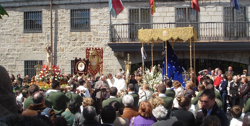 Procesion Encuentro Colmenarejo