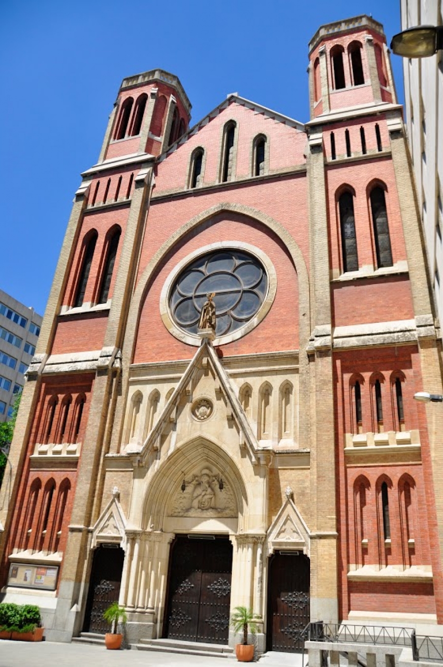 El P. El&iacute;as Roy&oacute;n, SJ, inaugura el domingo una exposici&oacute;n sobre la Vida Consagrada
