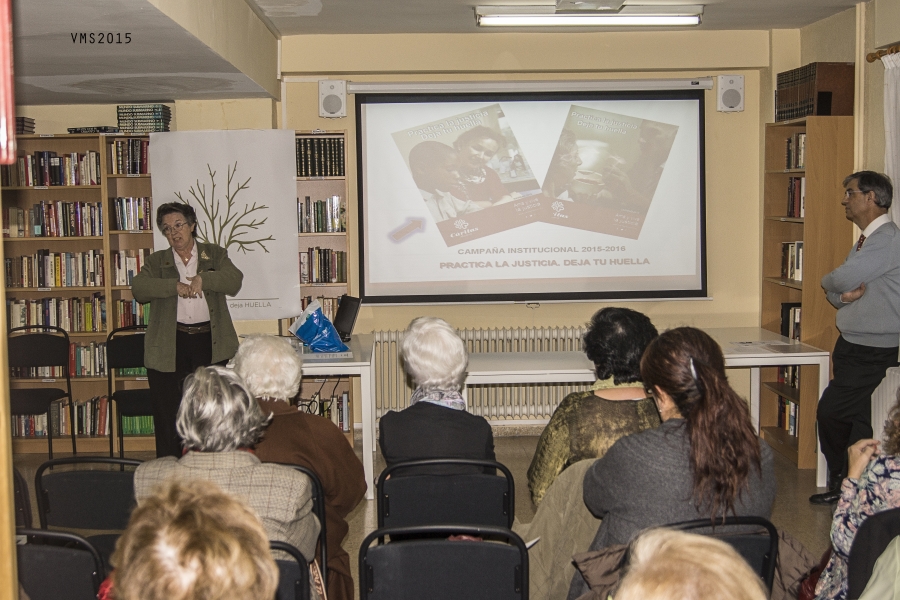 Presentaci&oacute;n de la Campa&ntilde;a de Navidad en C&aacute;ritas Vicar&iacute;a II