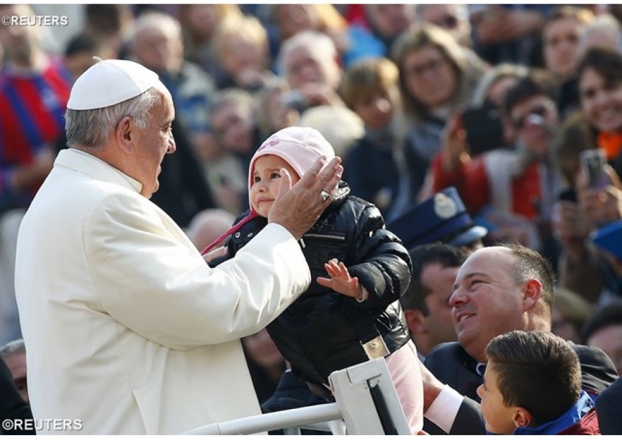 Brillar como antorchas de la misericordia de Dios en el mundo