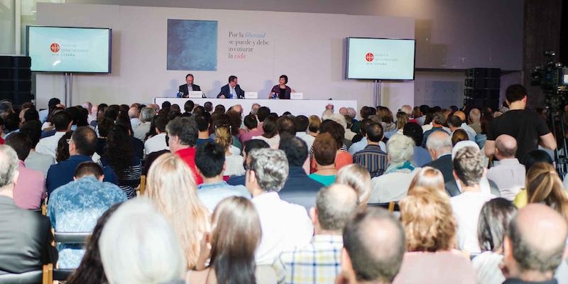 Monse&ntilde;or Aguirre en EncuentroMadrid: &laquo;Nos pueden quitar todo menos la esperanza&raquo;