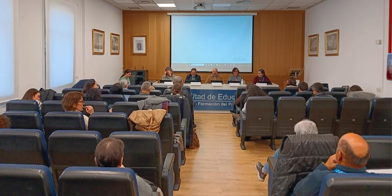Vicente Mart&iacute;n, en las II Jornadas de la C&aacute;tedra Pro+Tejer: &laquo;El abuso espiritual atenta contra el mandato de no usar el nombre de Dios en vano&raquo;