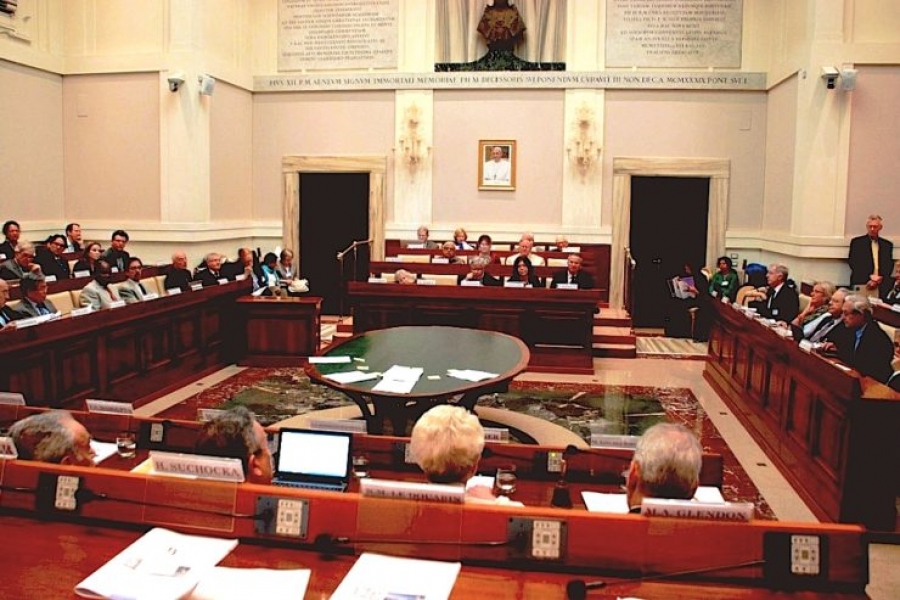 Comienza en el Vaticano la cumbre de jueces contra la trata de personas